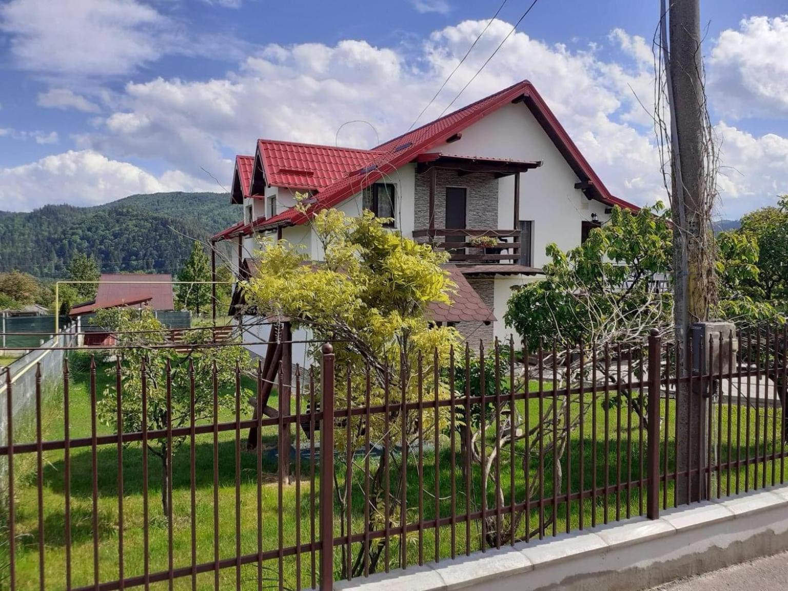 מלון גורה הומורולווי Casa Popa מראה חיצוני תמונה